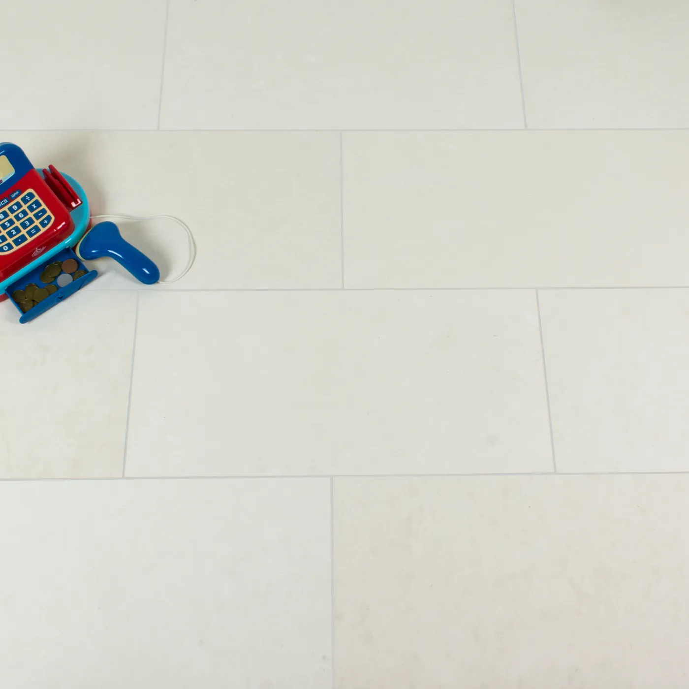 Antalya Cream Limestone Tile - Honed