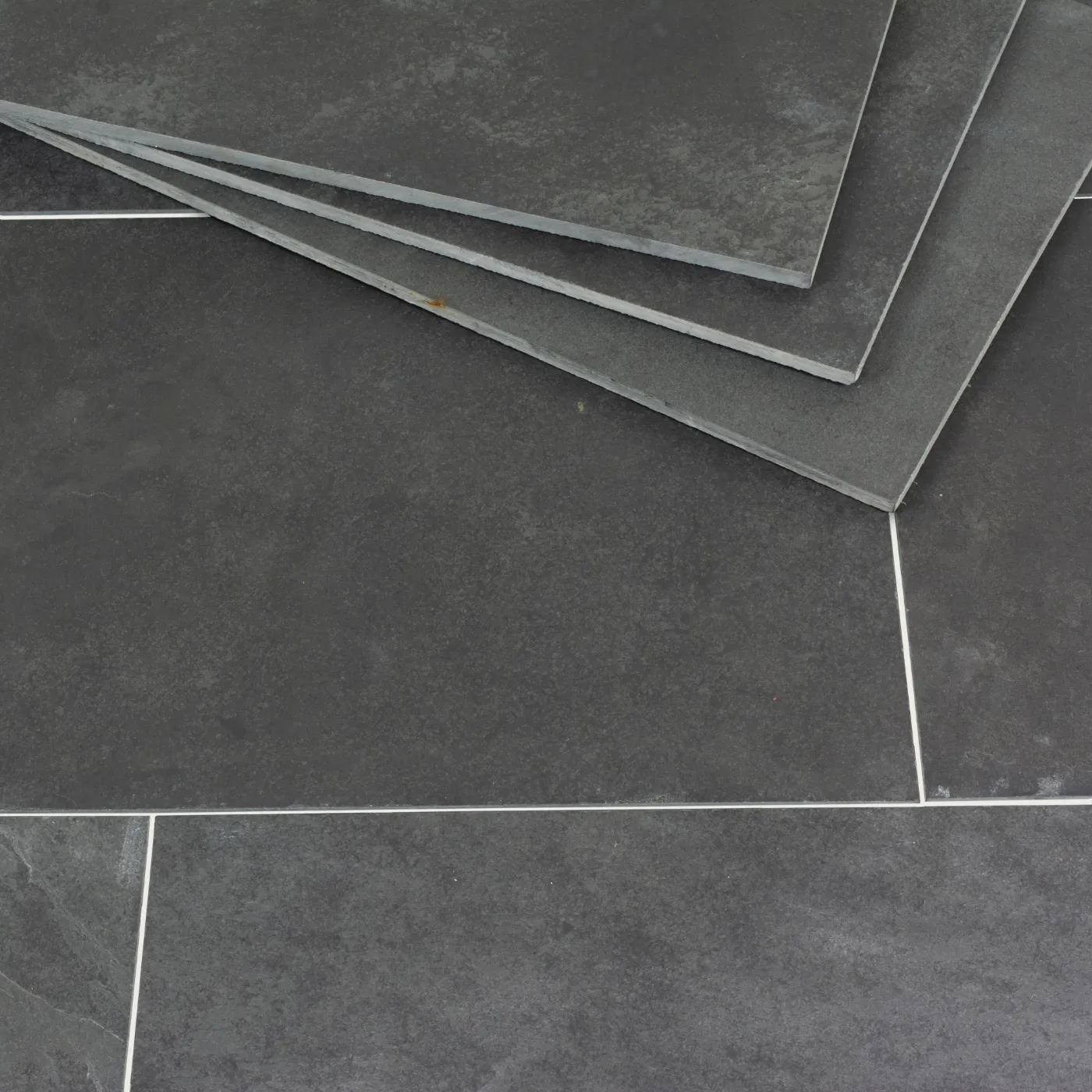 Brazilian Black Slate Tile Riven Surface 600 x 900 x 10 (2)