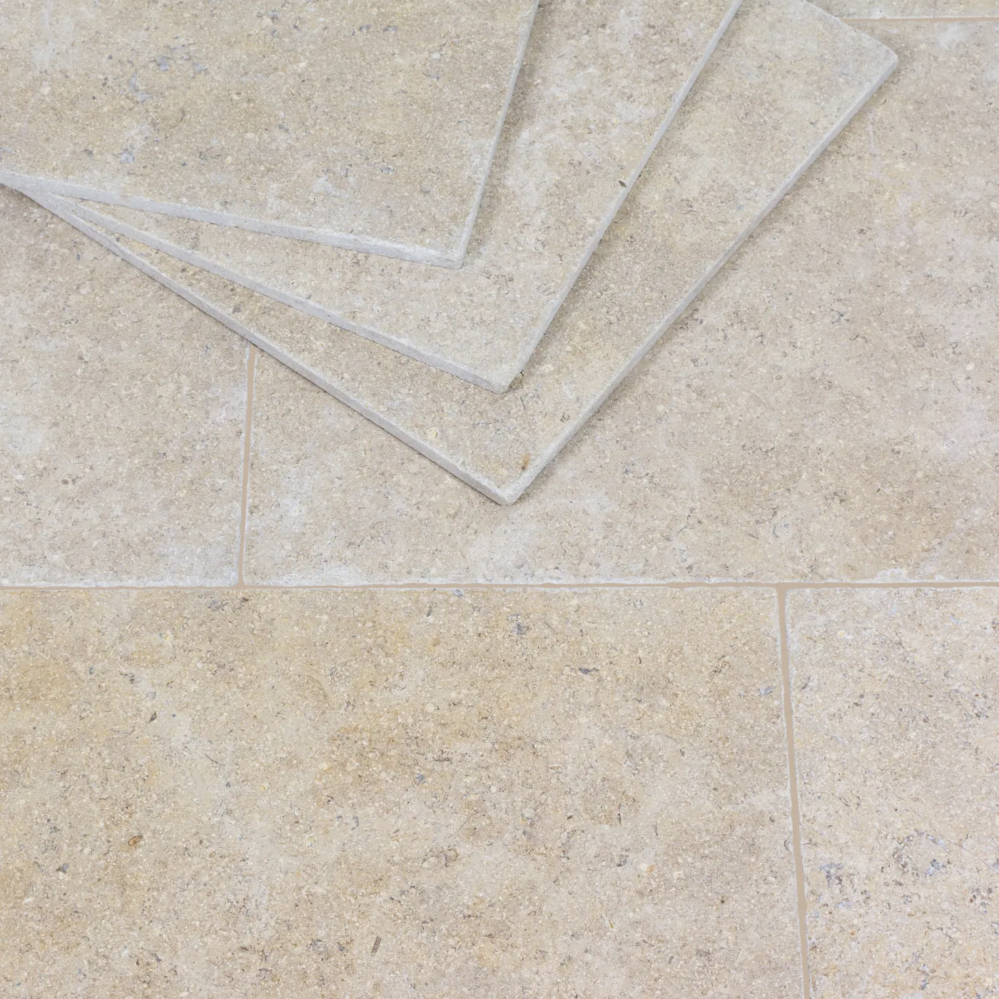 Desert Pearl Limestone Tile Tumbled 400 x 600 x 12 (2)